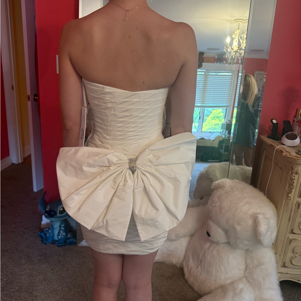 Jovani White Strapless Ruched Bodycon Dress